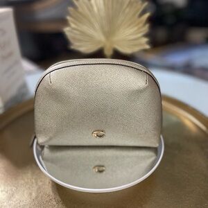 COACH Julienne Cosmetic Case 17